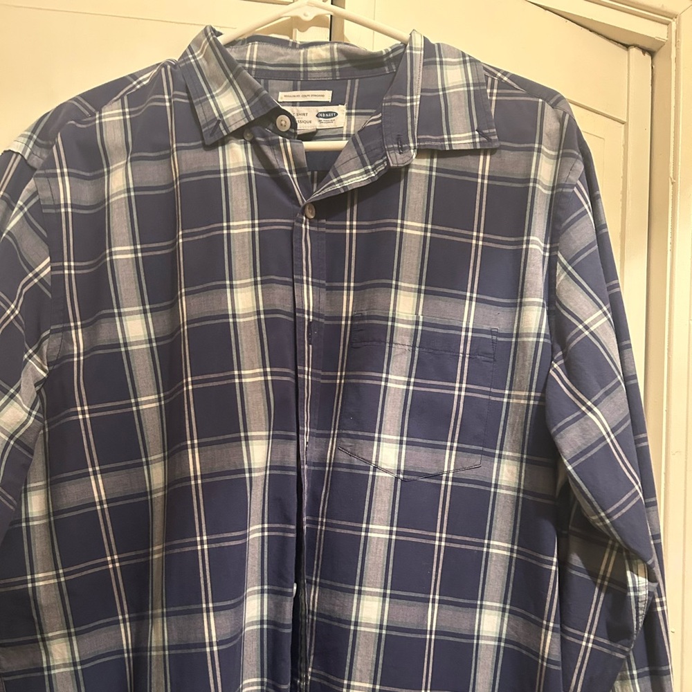 Old Navy button downed dress shirt- regular fit size large